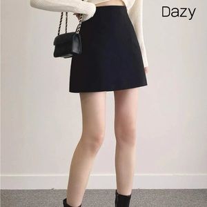 DAZY Solid Black High Waisted Skirt